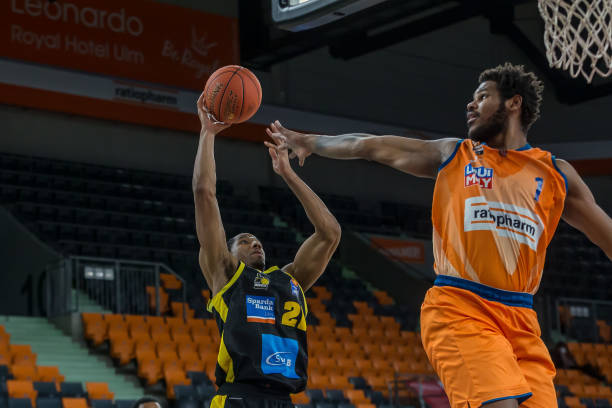 为他个人赢 为他个人赢